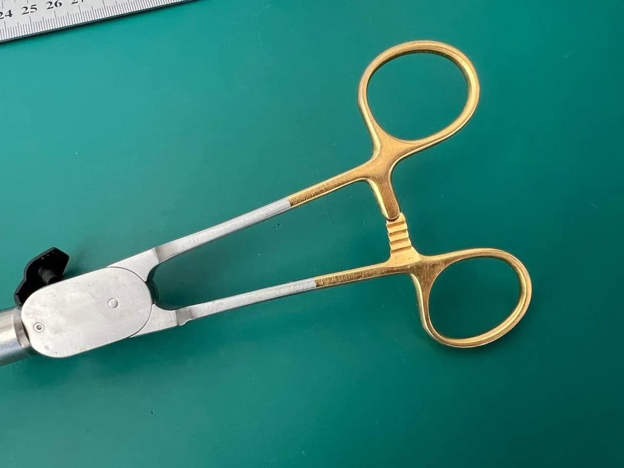 Pilling 215558A Landreneau Needle Holder TC Single Action 5mm Straight 14-1/2"