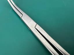 Pilling 84-1031 Kaiser Ring Forceps Curved Jaw 3-3/8"