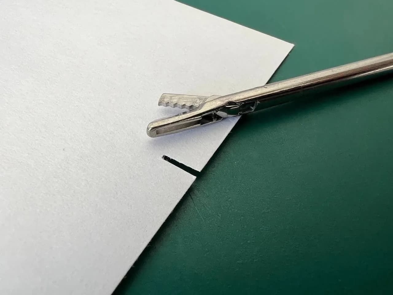 Артроскопічні ножиці-висікач Acufex 012036, прямі, 4 мм × 125 мм