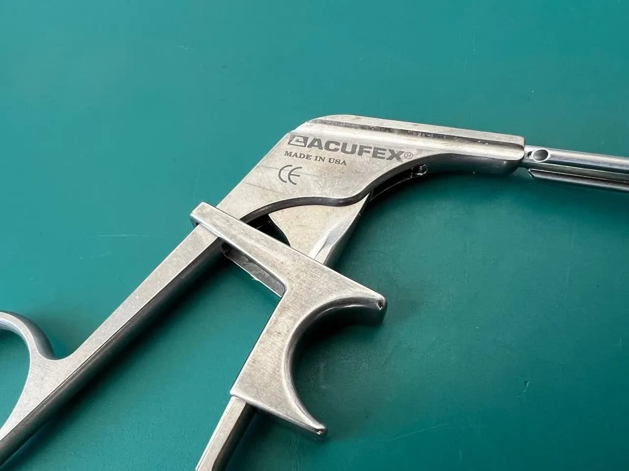 Acufex Cannulated Tissue Tensioner 014779