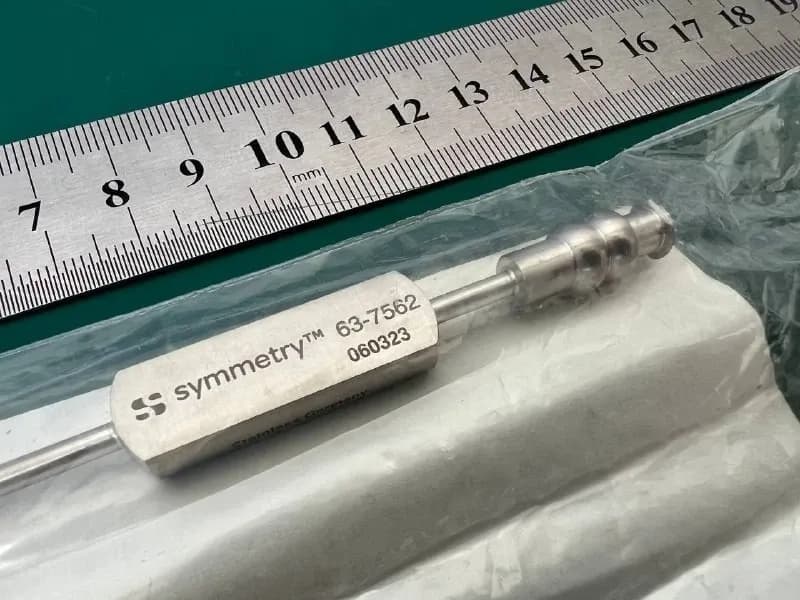 Symmetry 63-7562 Sinus Suction Cannula, 3mm short curve