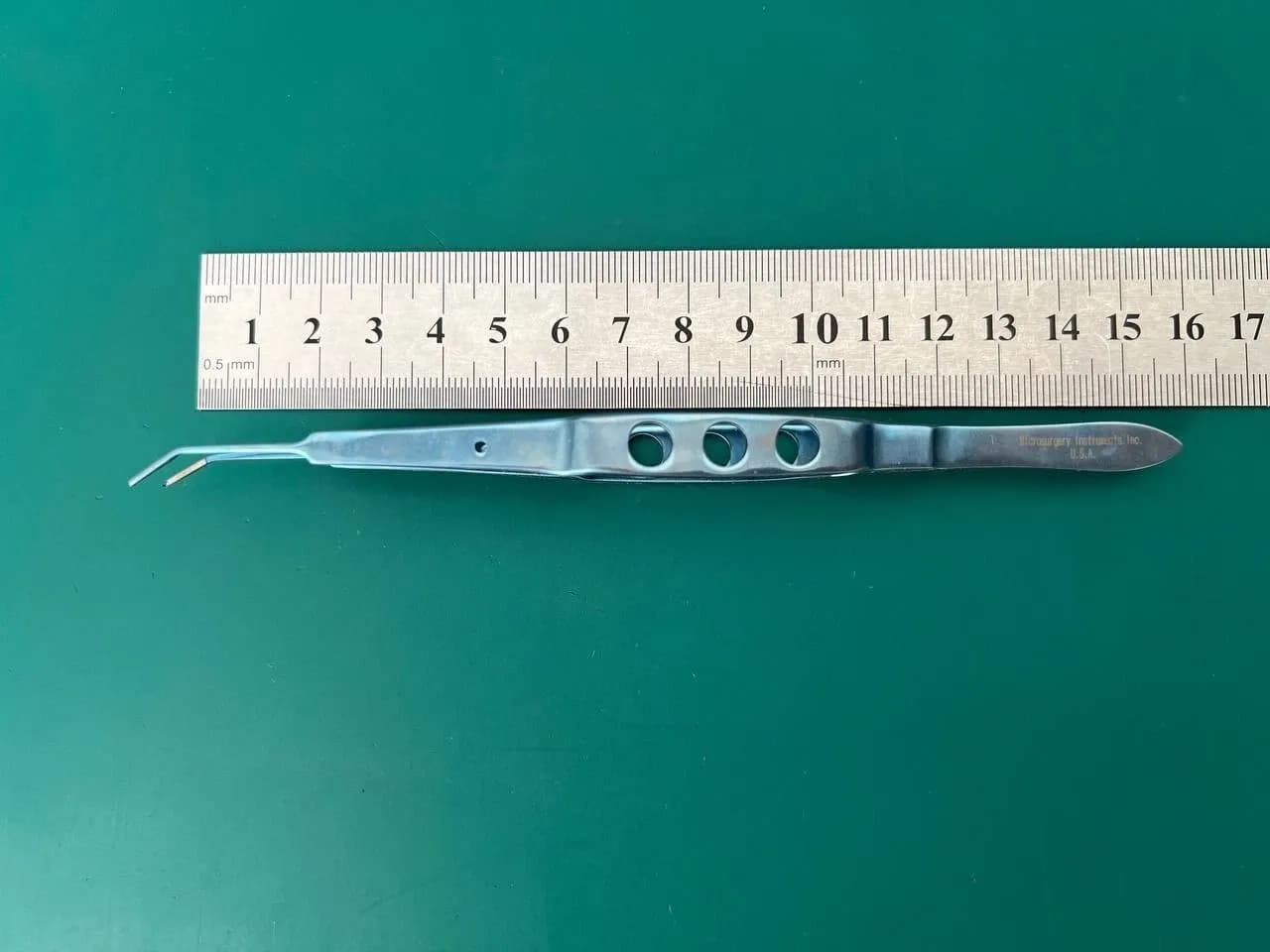 Вигнутий пінцет Microsurgery TCFr16Ct 16cm із зубцями 1x2