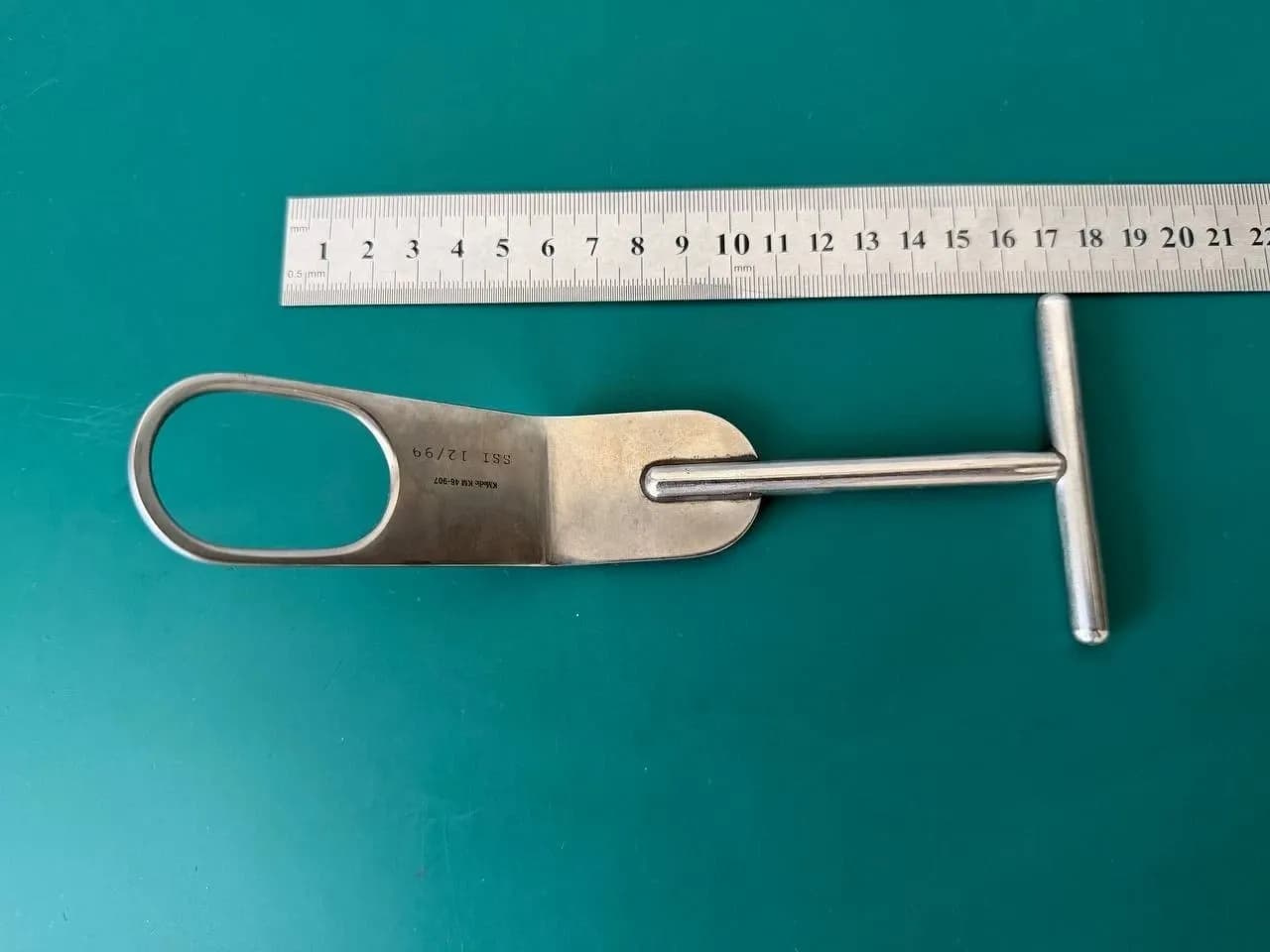 Плечовий ретрактор KMedic KM 46-907 типу Fukuda, 7″ (180 мм)