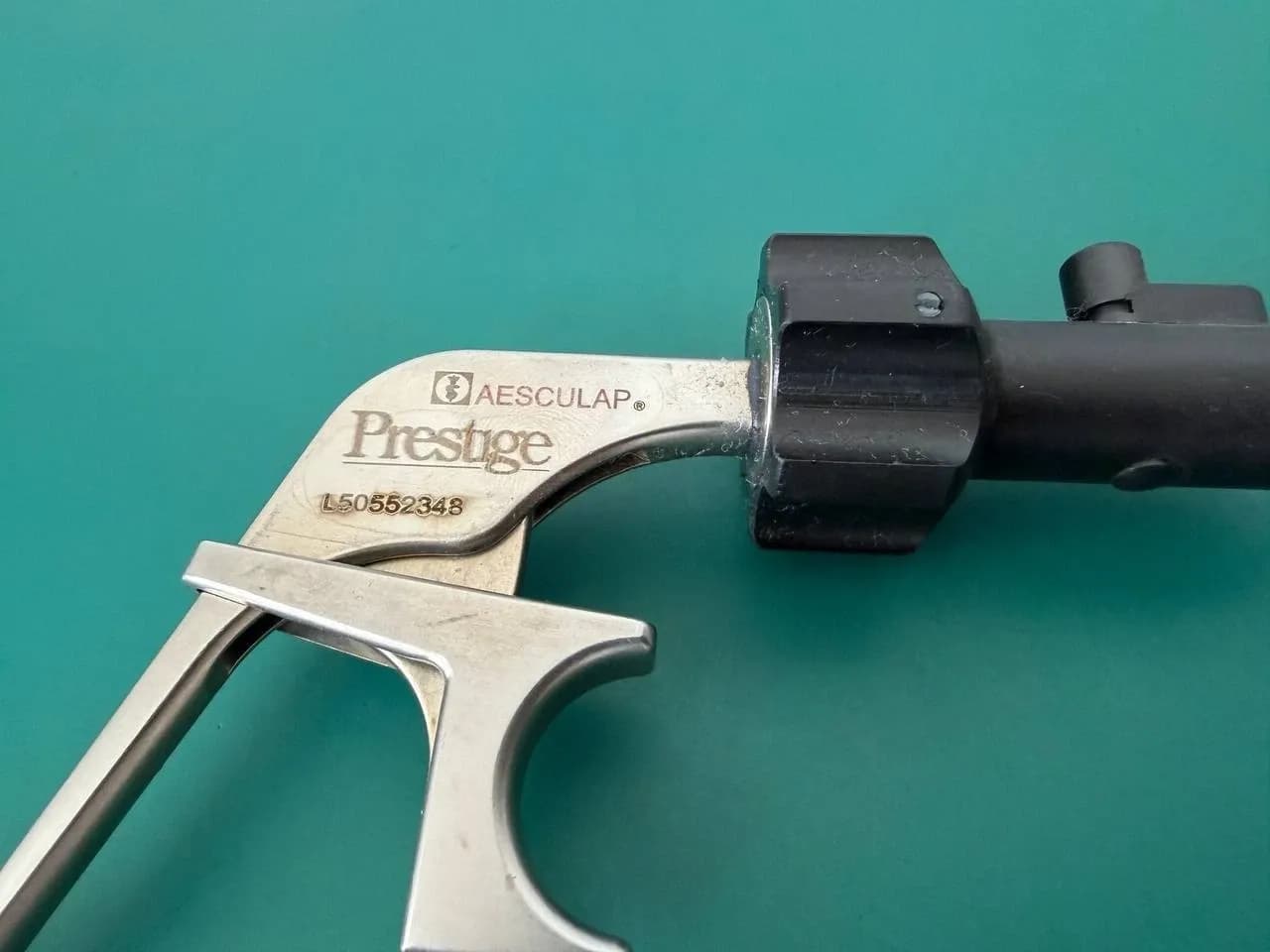 Атравматичний лапароскопічний затискач Aesculap Prestige 8360-10, 5mm x 36cm