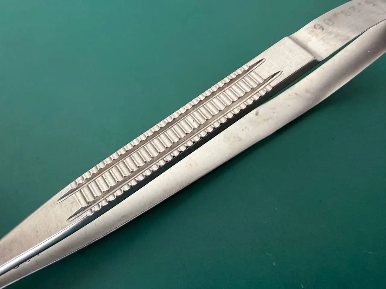 Ножиці мікрохірургічні Scanlan 7007-452 Jacobson, кут 45°, тонкі леза, гострі кінчики