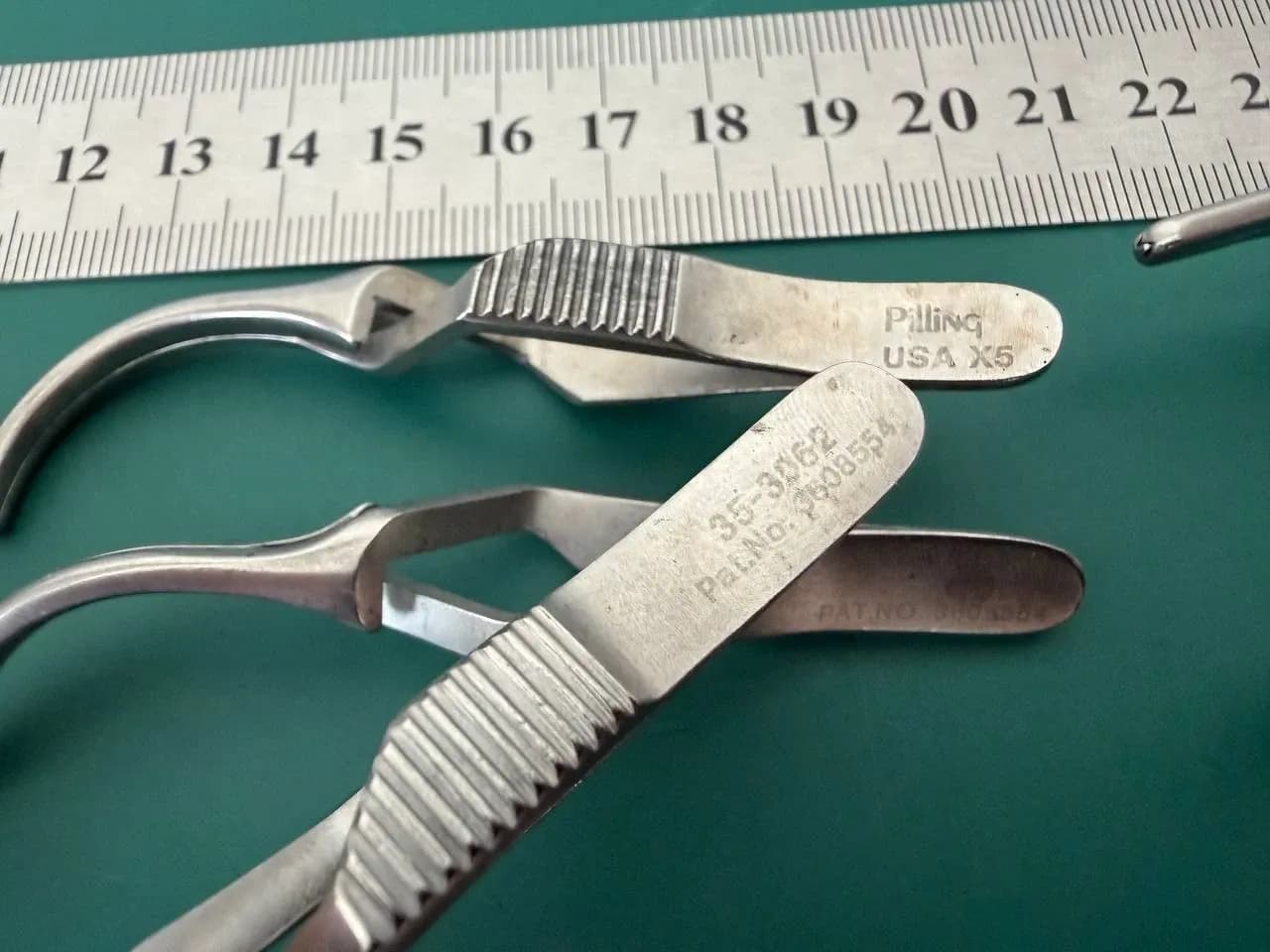 Lot of 20 Pilling Surgical Bulldog Clamp, DeBakey Jaw
