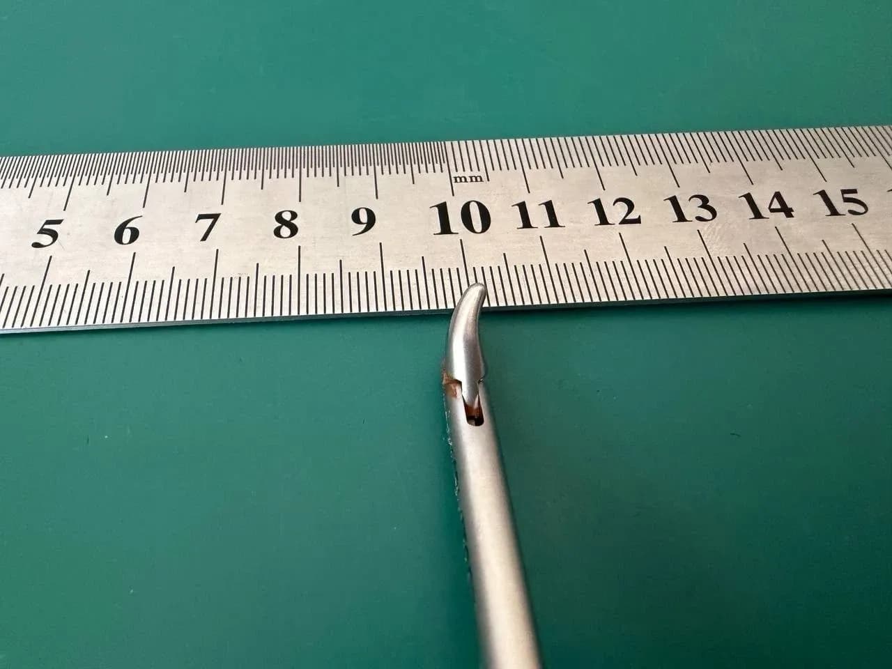 Karl Storz 26173 KPR Macro Needle Holder, 5mm, 33cm Curved Right