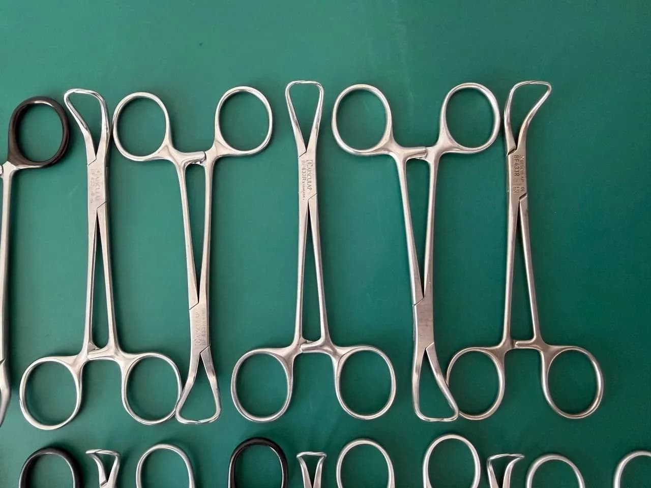 Lot of 30 Aesculap Towel Clamps, BF433R, BF431R
