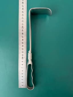 Symmetry 23-4505 Richardson Retractor, 2 1/2 in Deep, 1 5/8 in Wide
