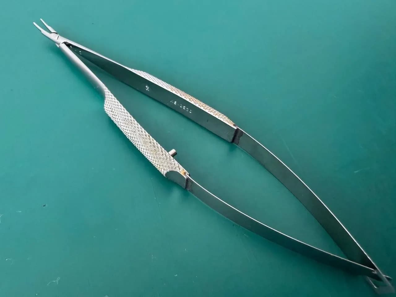 Голкотримач Katena K6-3530 Barraquer вигнутий без замка