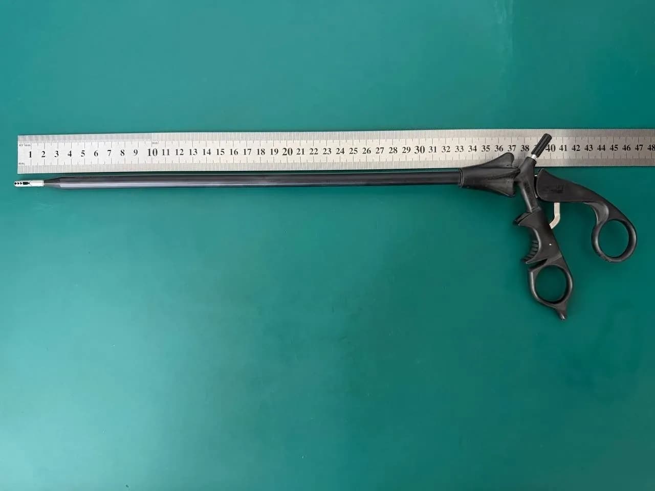 Aesculap PO613R ADTEC Laparoscopic MONOPOLAR Grasping Forceps, PO951R Handle