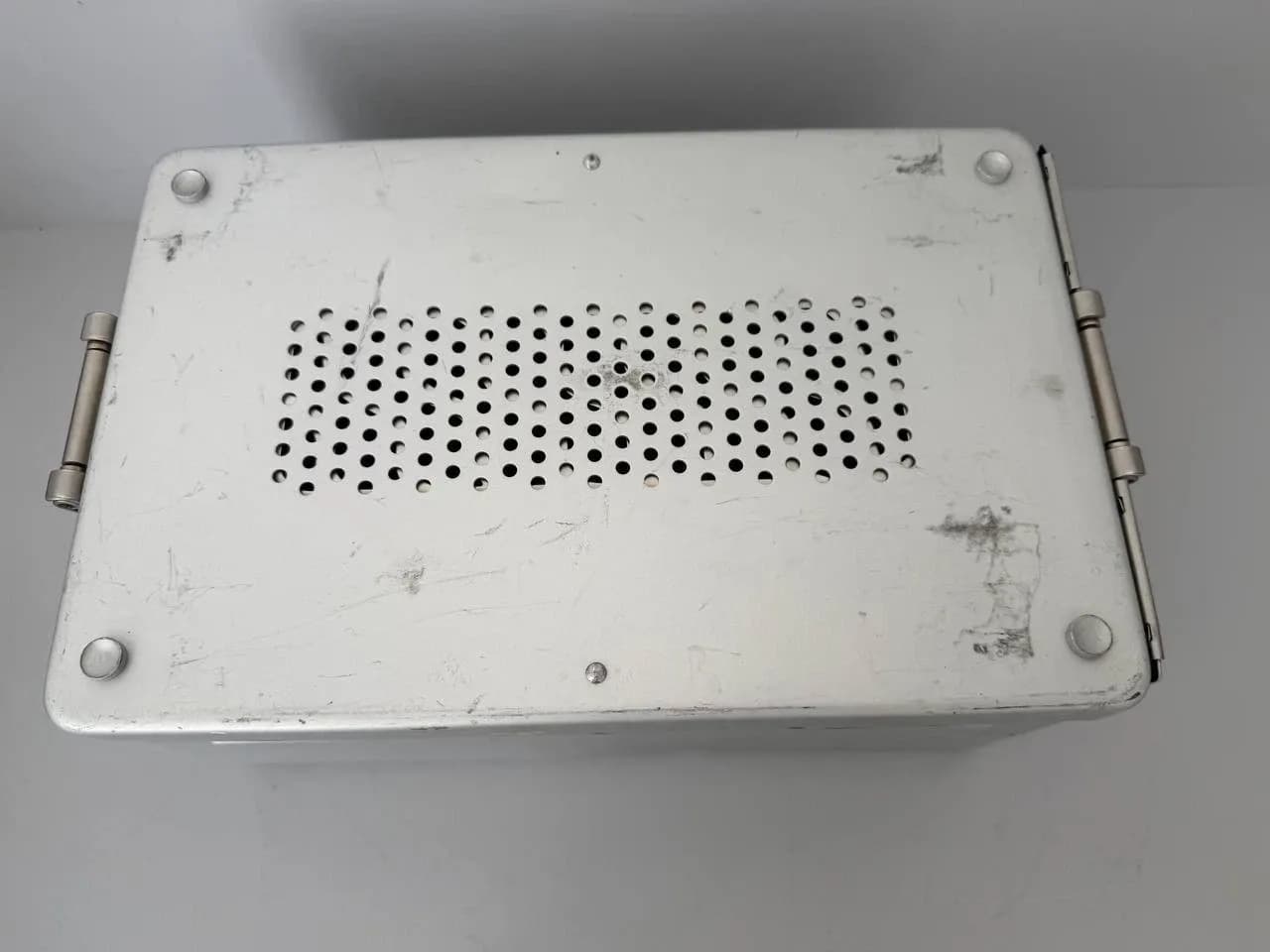 Aesculap Sterilization Case JN091, JF282R Basket with silicone mat